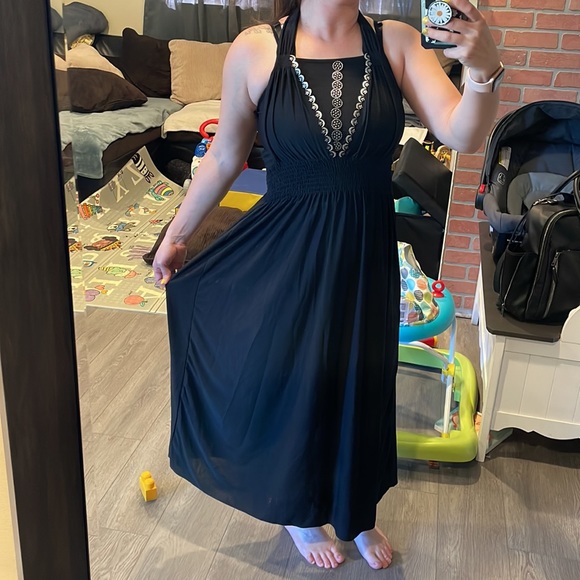 Black Dress - Picture 9 of 10